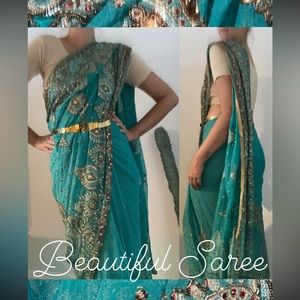 Beautiful 🤩 Saree
